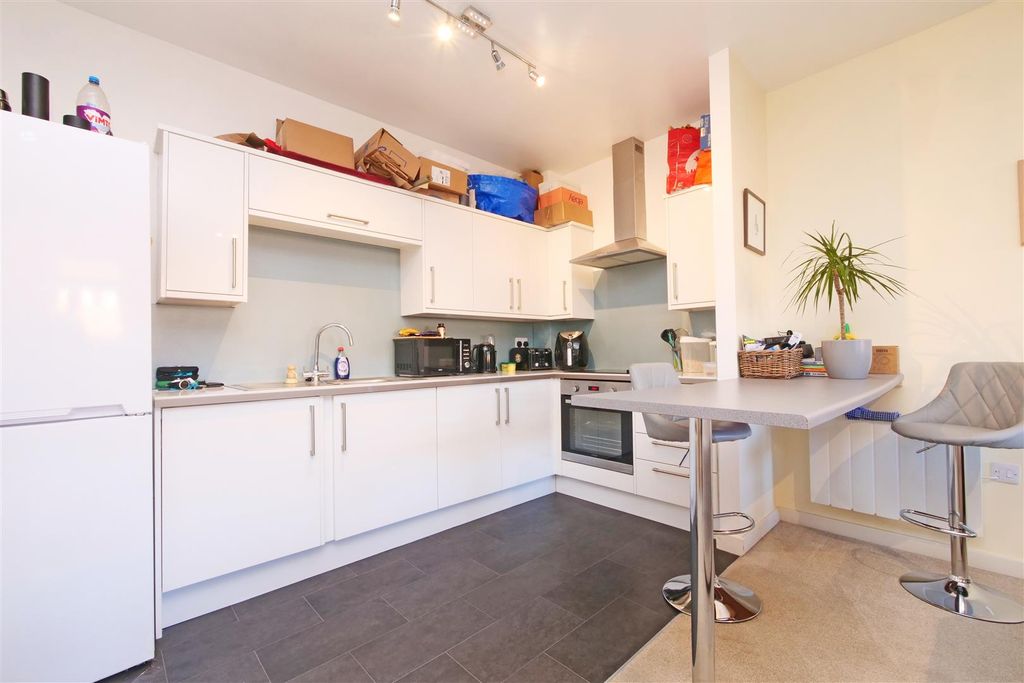 Property photo 2 of 10 Pnmb1069.Jpg