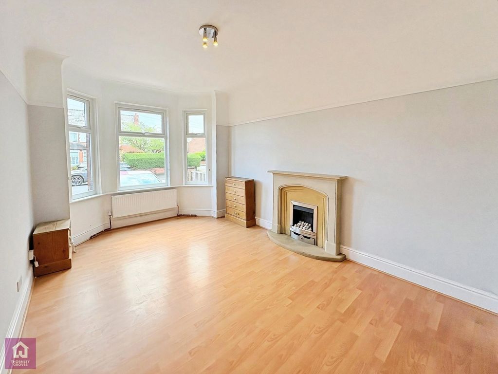 Property photo 2 of 15 Pbox-Img.Jpg