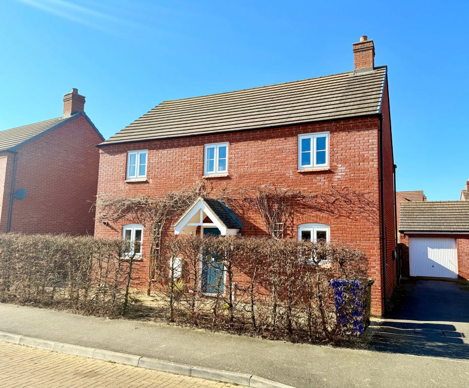 Property photo 1 of 20 Photo 9