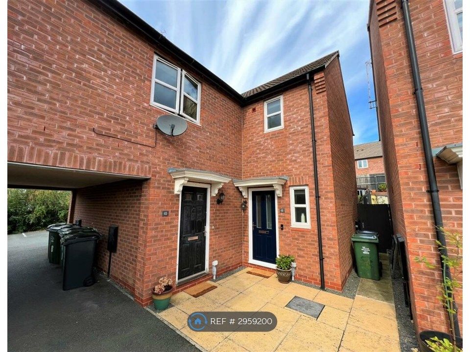 Property photo 2 of 17