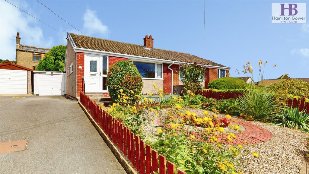 Property photo 1 of 11 1A12A2E0-14-Windmill-Crescent-08052026_134317.Jpg
