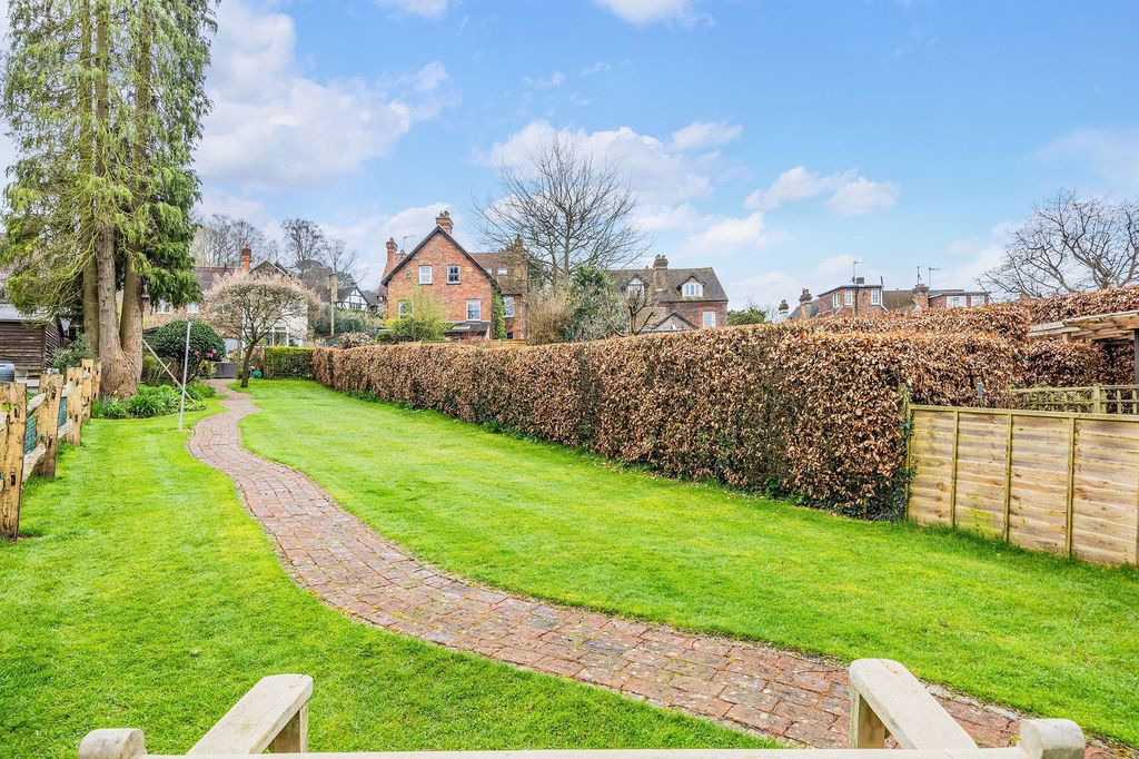 Property photo 3 of 17