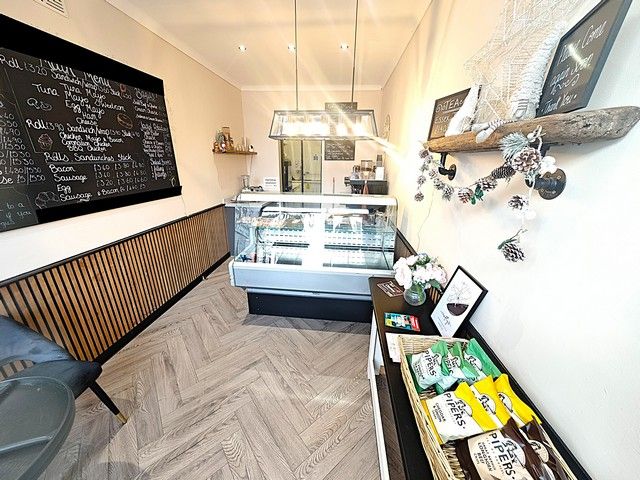 Property photo 1 of 3