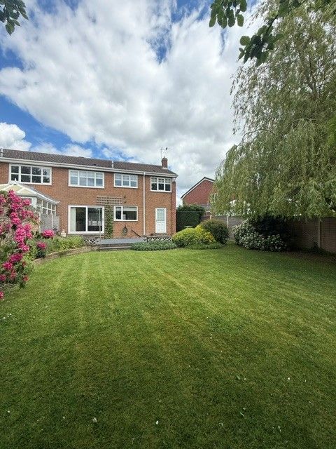 Property photo 2 of 18 Image