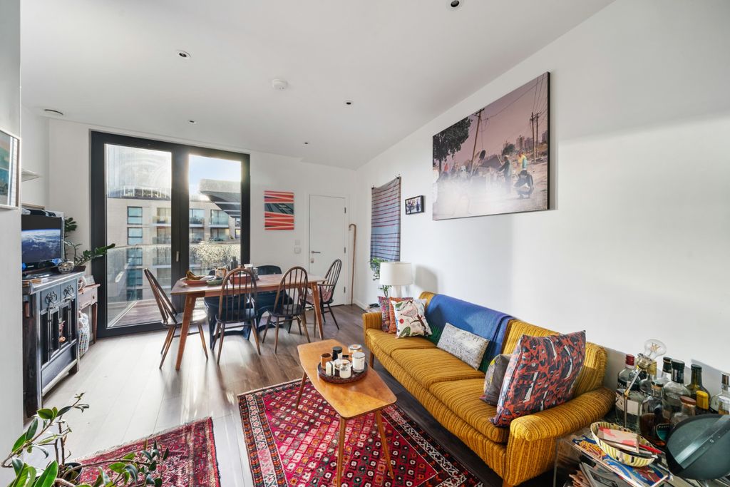 Property photo 2 of 12 2896813