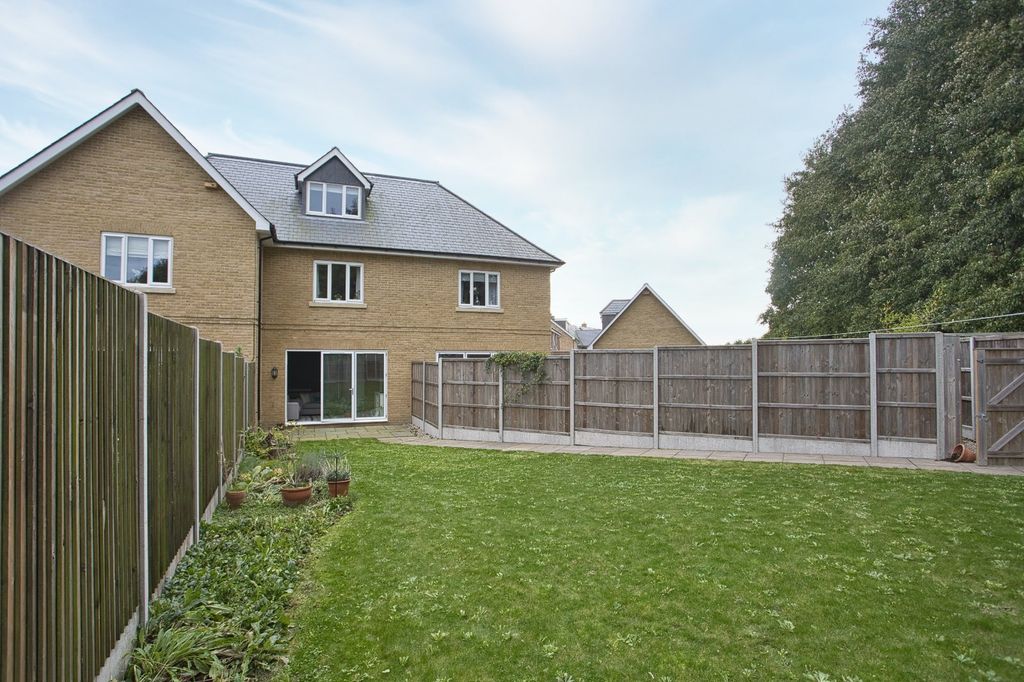 Property photo 2 of 19 Picture 2