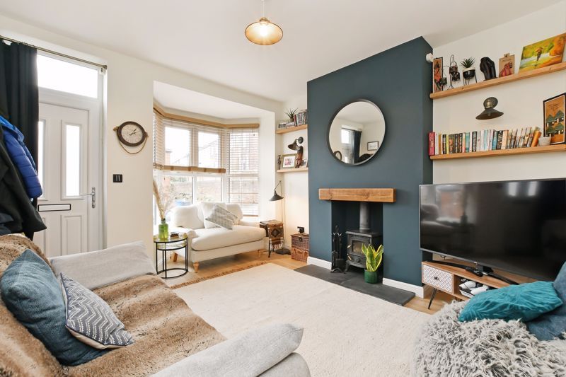 Property photo 1 of 25 Lounge