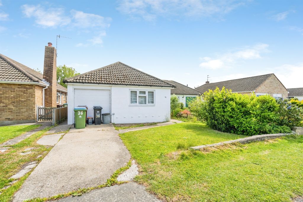 Property photo 1 of 11