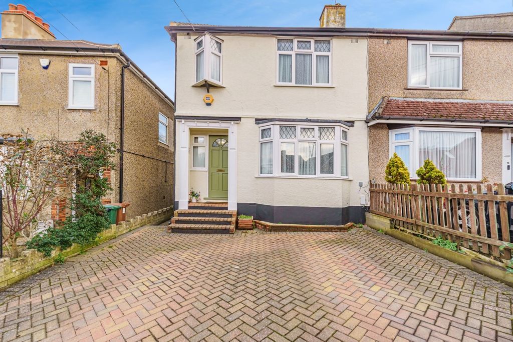 Property photo 1 of 18 Pbox-Img.Jpg