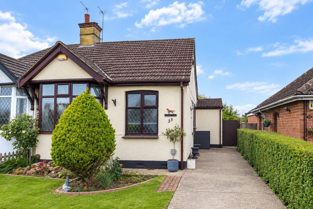 Property photo 1 of 14 0479Front.Jpg