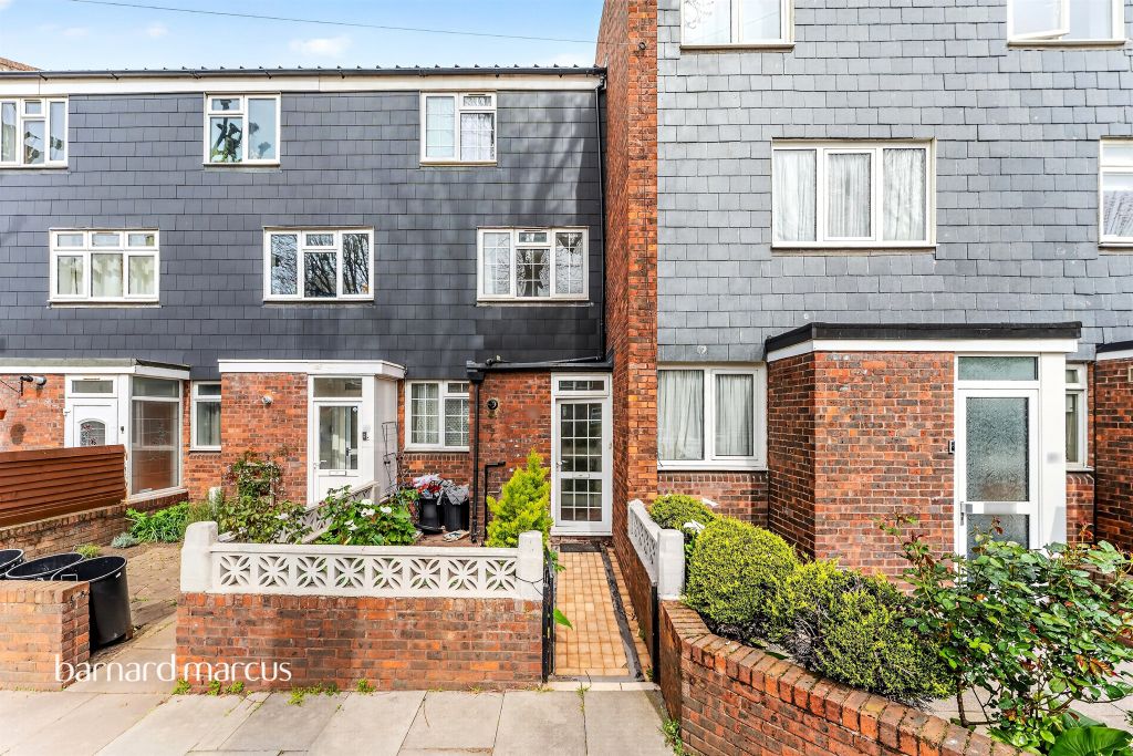 Property photo 1 of 11