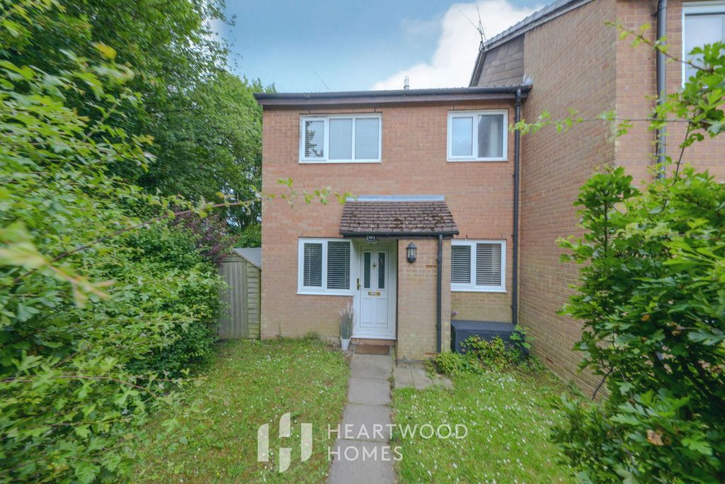 Property photo 2 of 9