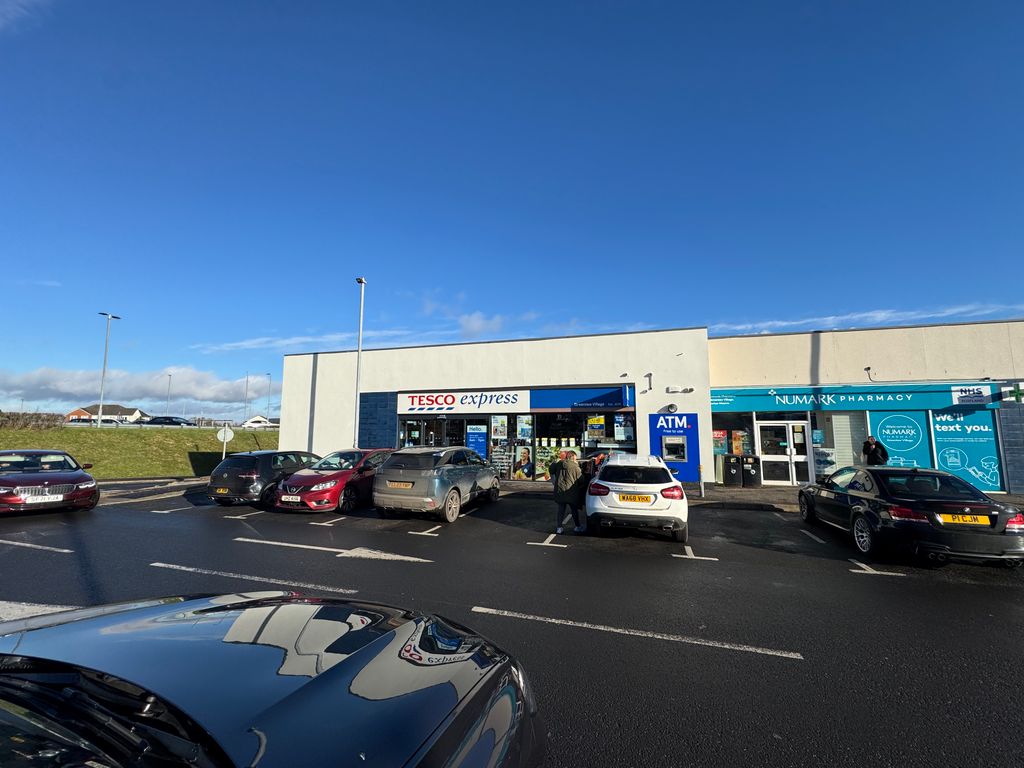 Property photo 2 of 5