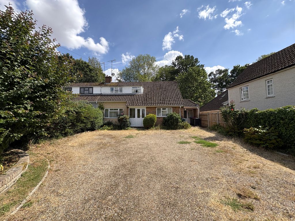 Property photo 1 of 27