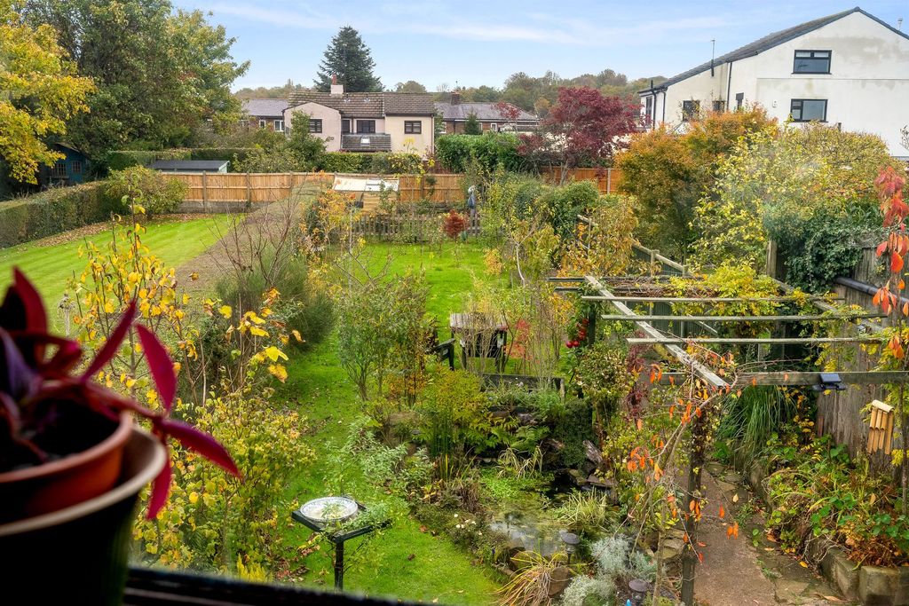 Property photo 3 of 24