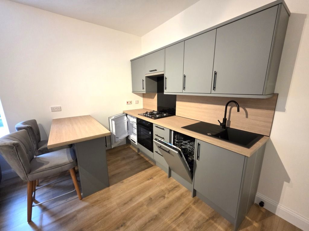 Property photo 2 of 11 Photo 2