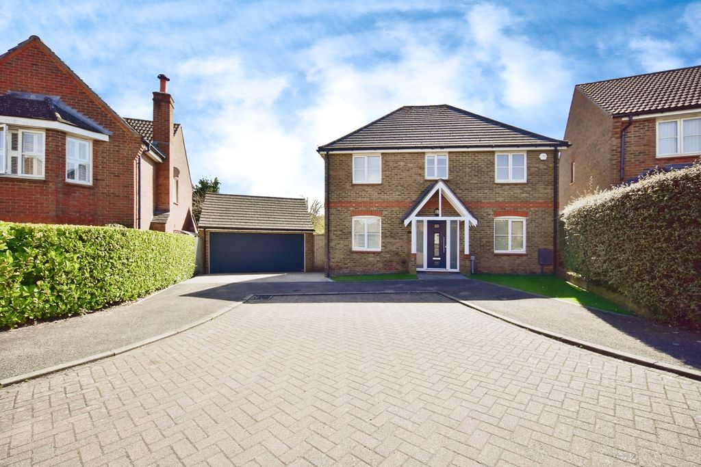 Property photo 1 of 15