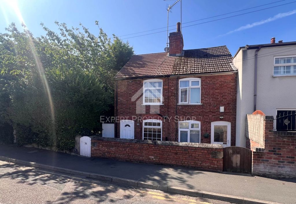 Property photo 2 of 11