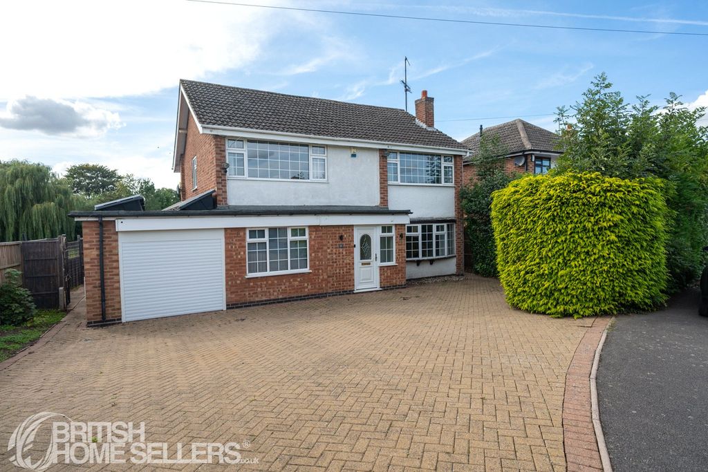 Property photo 1 of 19 Picture No. 23