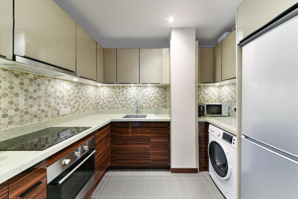 Property photo 3 of 9 Image