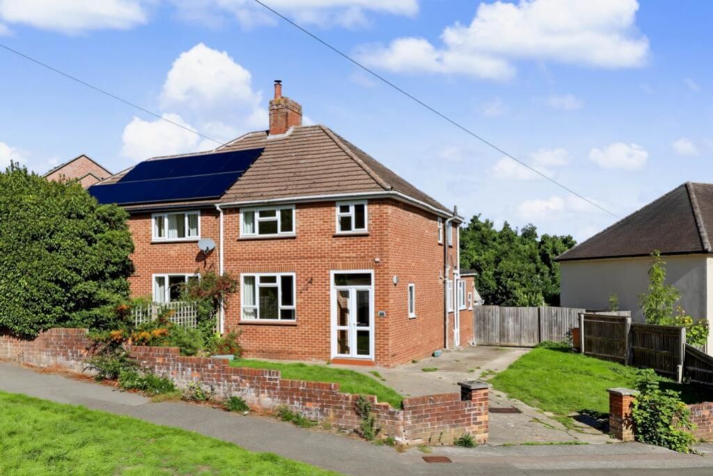 Property photo 2 of 11 512Cf1A09d5848B36cd7ce32Cb84792E