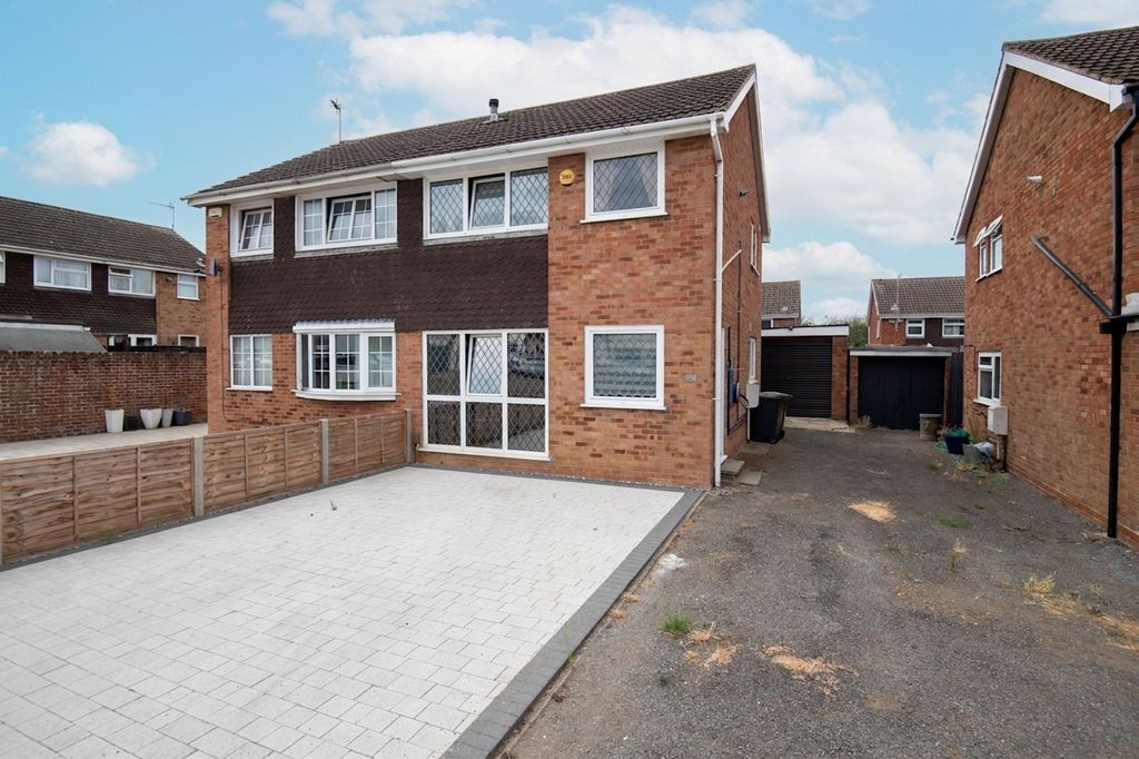 Property photo 1 of 16