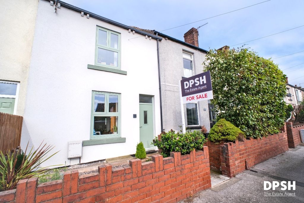 Property photo 1 of 30