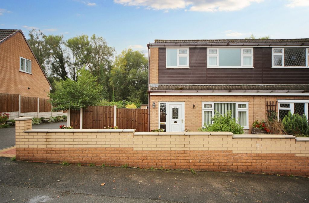 Property photo 1 of 25