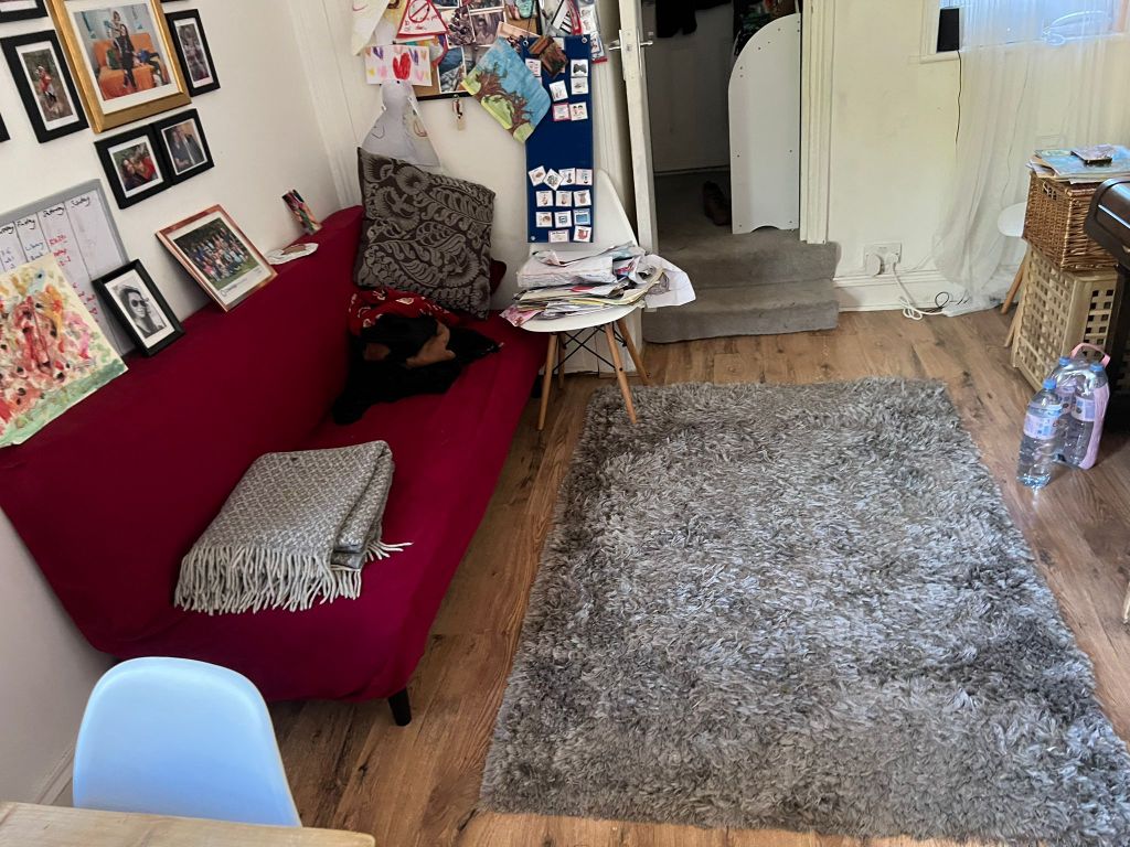 Property photo 2 of 7