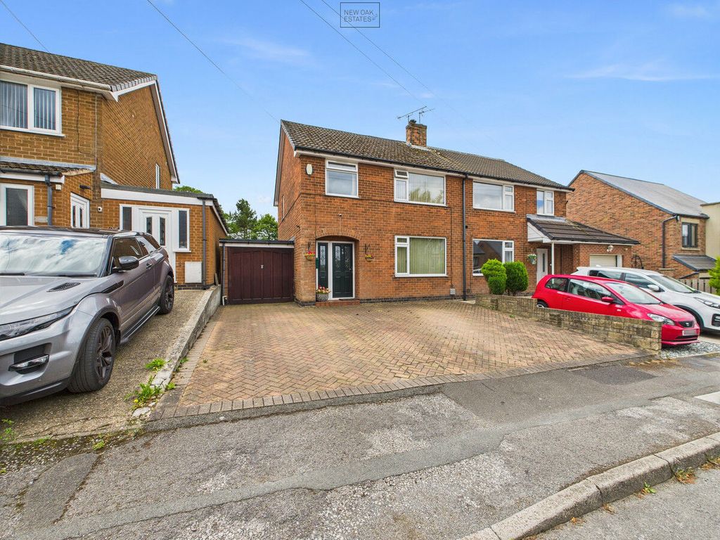Property photo 1 of 28