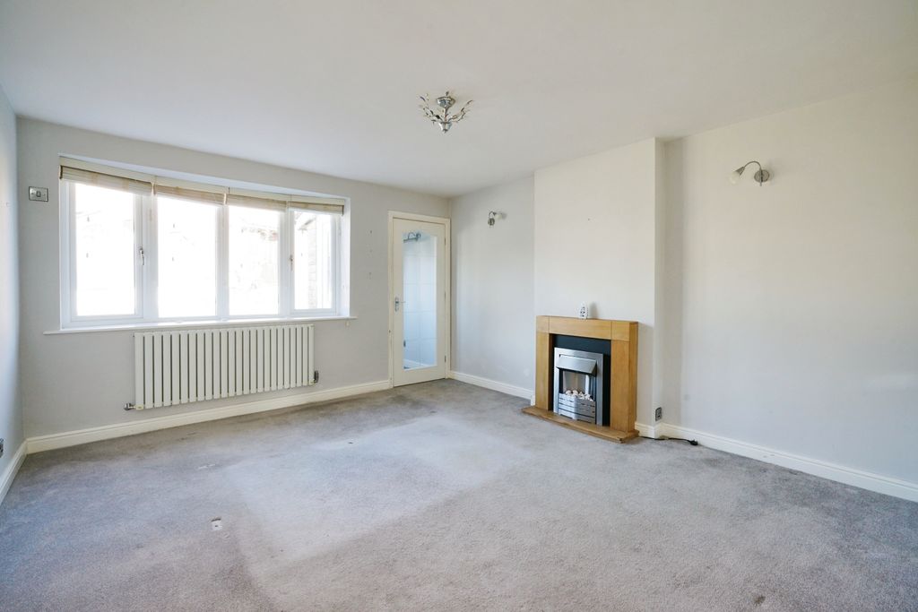 Property photo 3 of 17 Photography