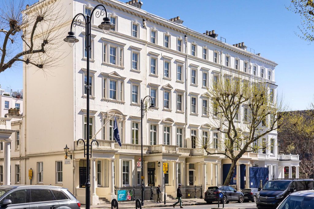Queen's Gate, London SW7 photo 5