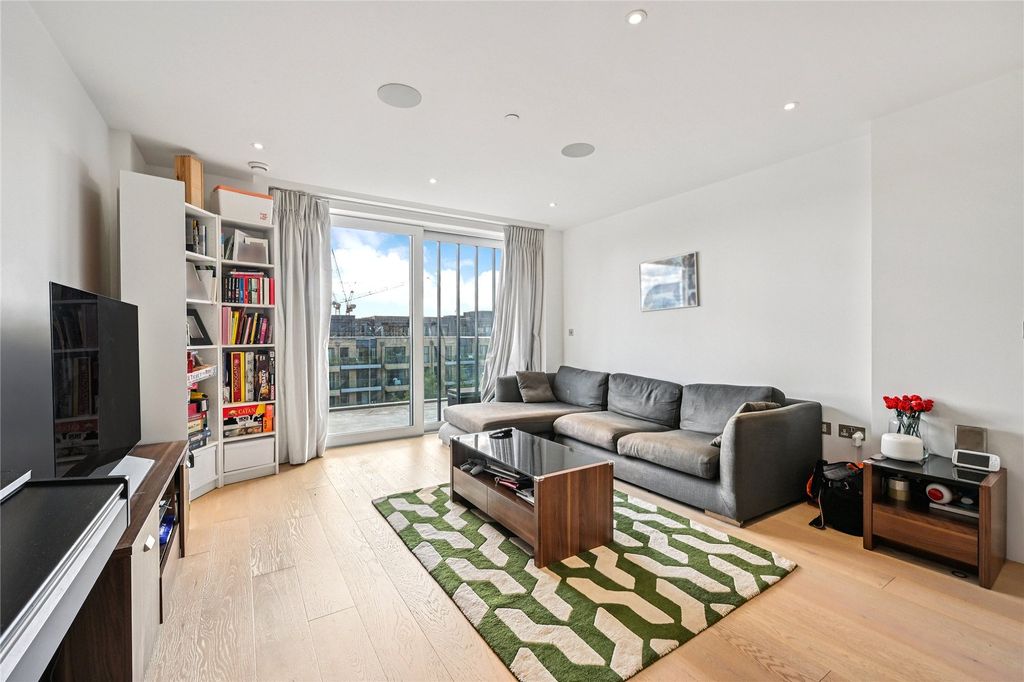 Property photo 1 of 12 Reception Room