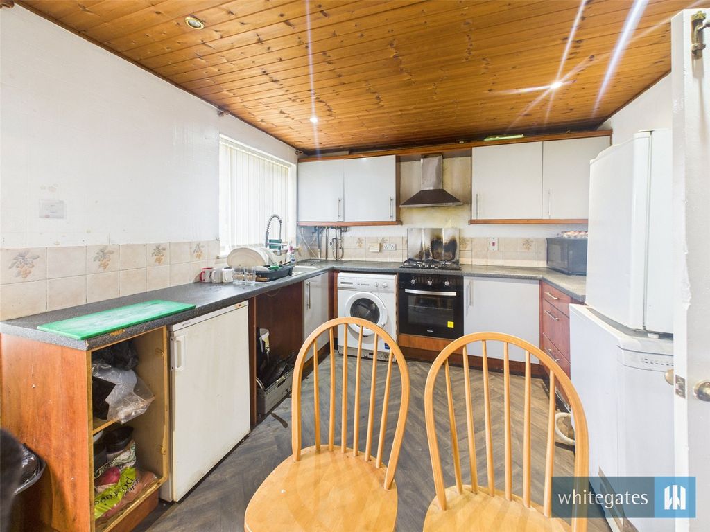 Property photo 3 of 10 Picture No. 04