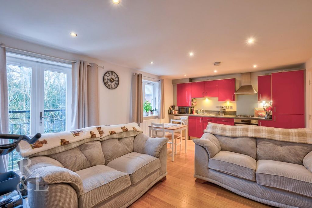 Property photo 2 of 10 64 Deane (10).Jpg