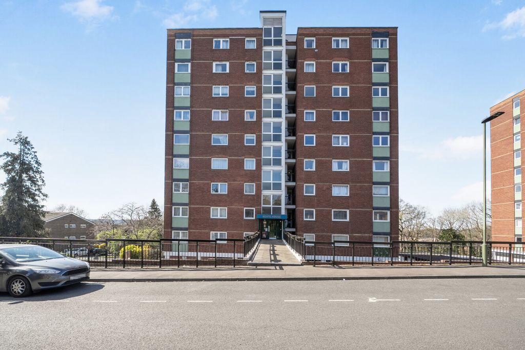 Property photo 1 of 7 1436409-1-69ce9F5...