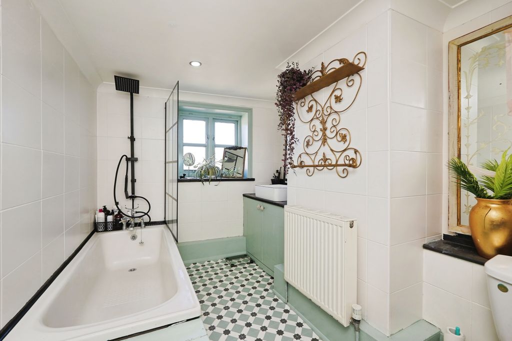 Additional image 19 of 3 bed semi-detached house for saleBeach Street, Deal CT14