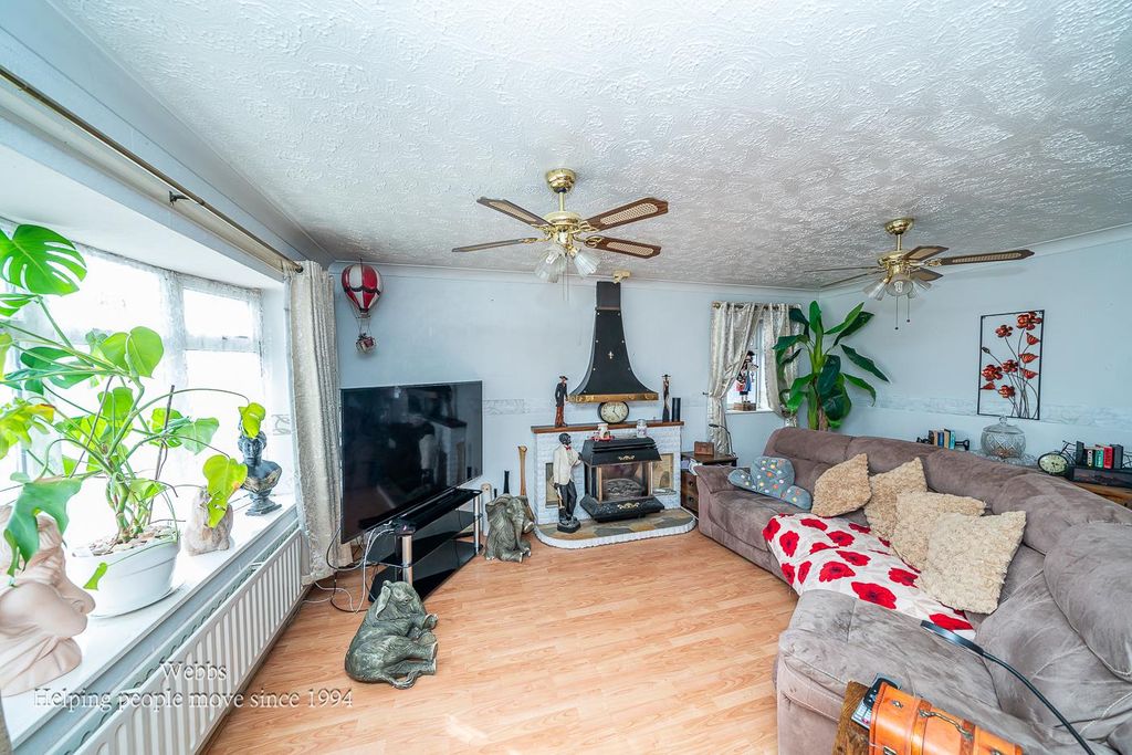 Property photo 2 of 27 Webbs-20.Jpg