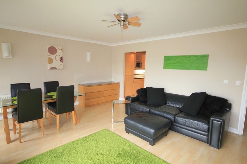 Property photo 3 of 11 Picture No. 13
