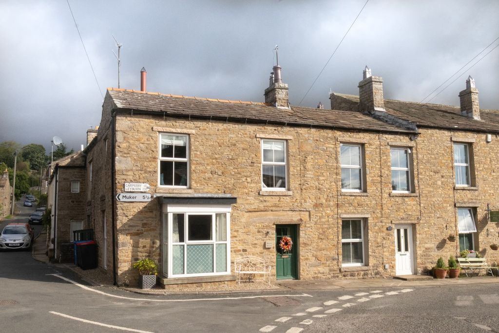 Property photo 1 of 11 5536771