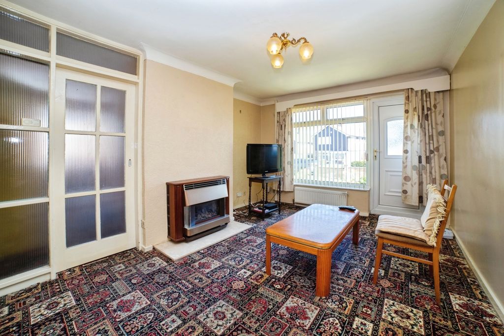 Property photo 2 of 18 Pbox-Img.Jpg