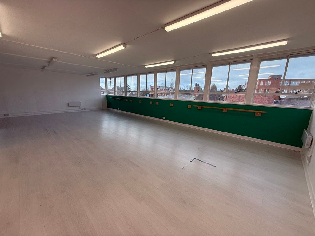 Property photo 2 of 9 Photo 7