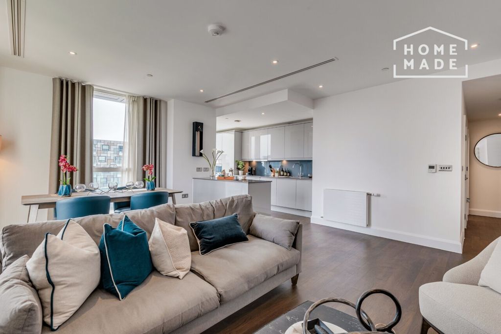 Property photo 1 of 19 d9d86B530301d67c2312F706Aaa9
