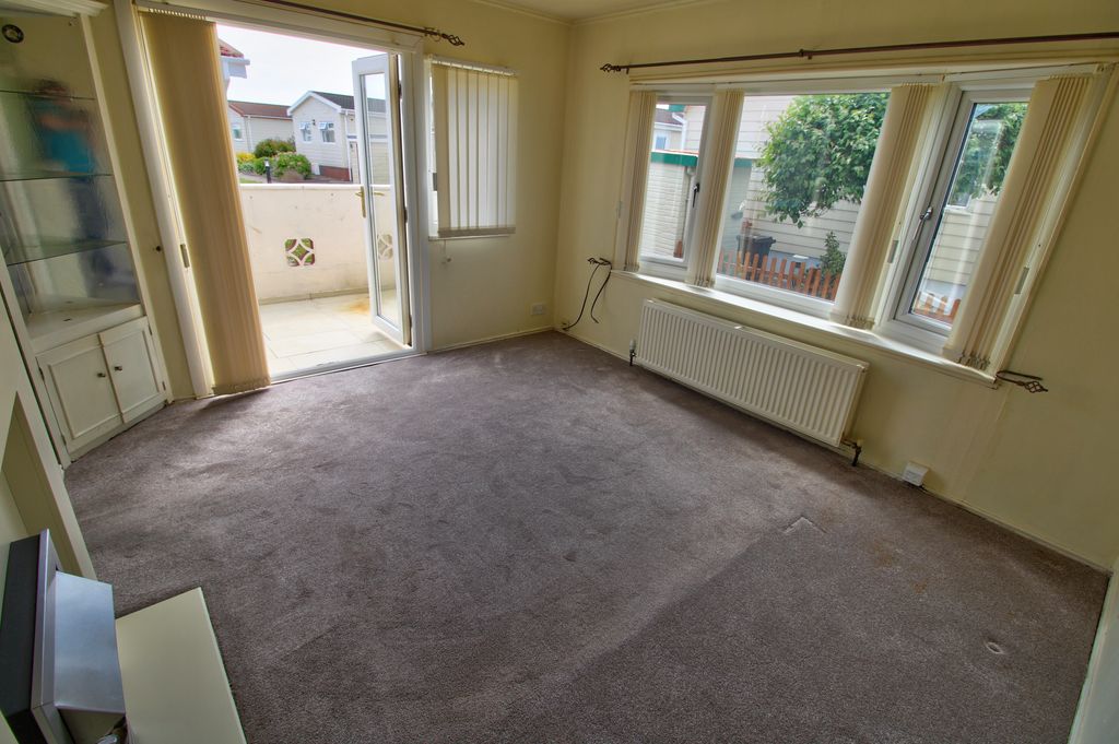 2 bed mobile/park home for sale in West Shore Park, Walney, BarrowIn