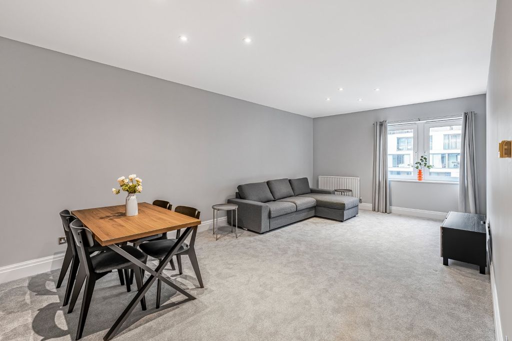 Property photo 1 of 15 Picture No. 20