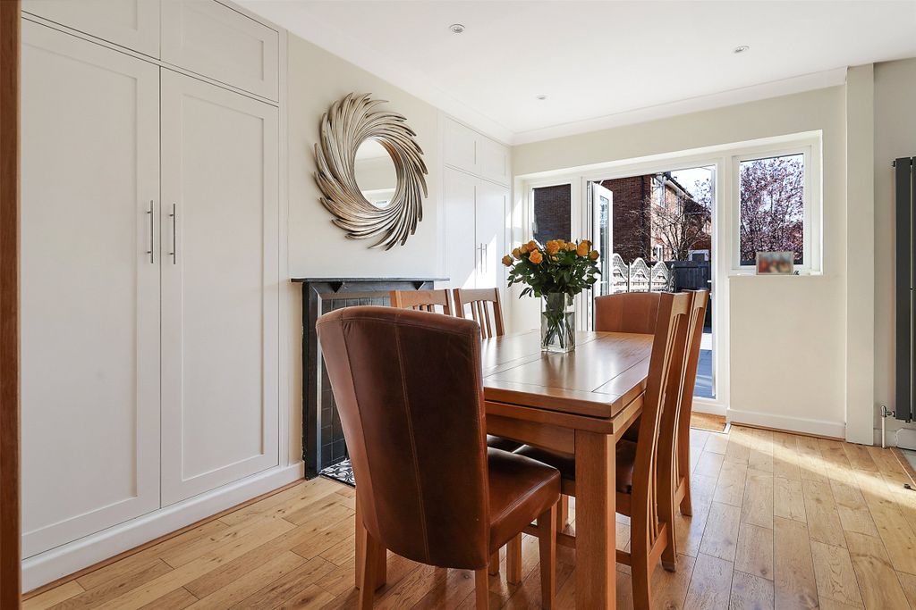 Property photo 3 of 18 Picture No. 09