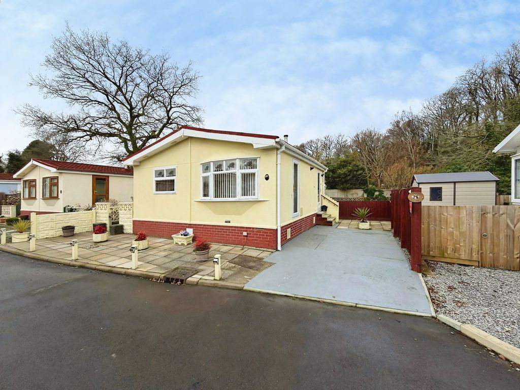 Property photo 3 of 18