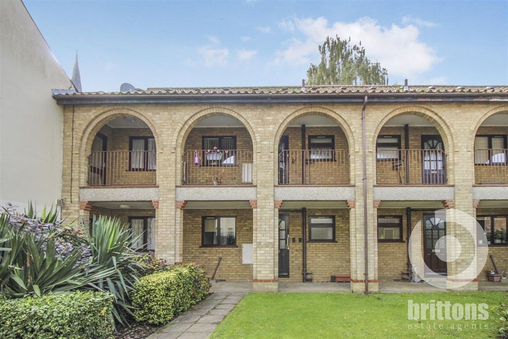 Property photo 1 of 17 Front Of Property