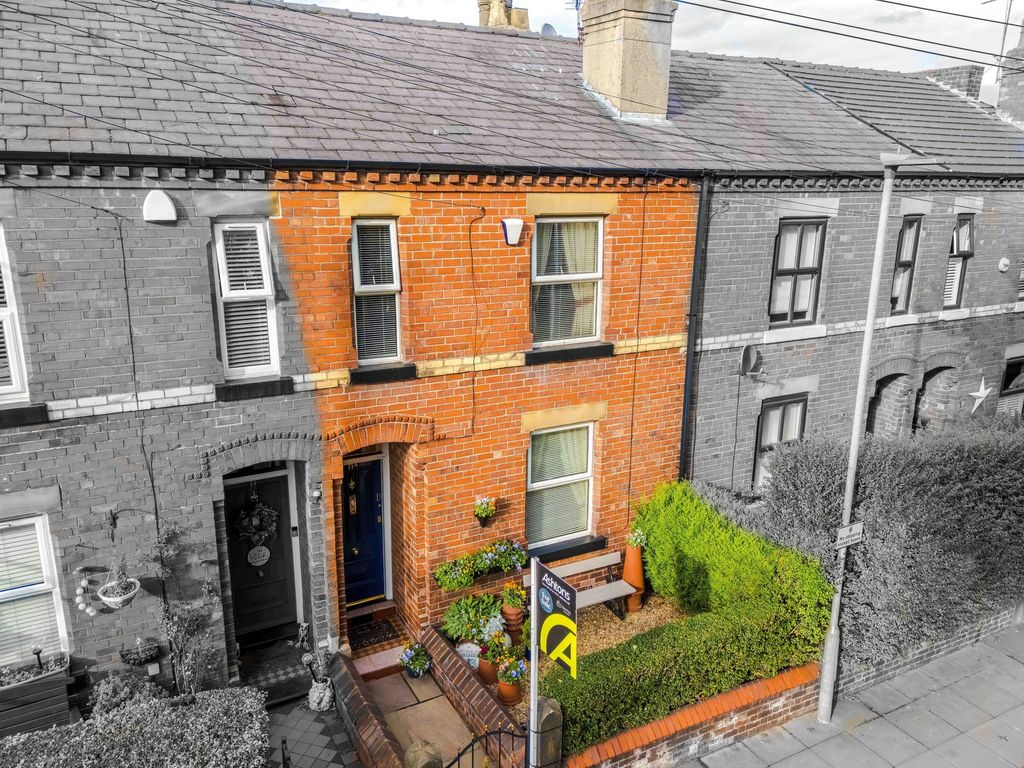 Property photo 1 of 21