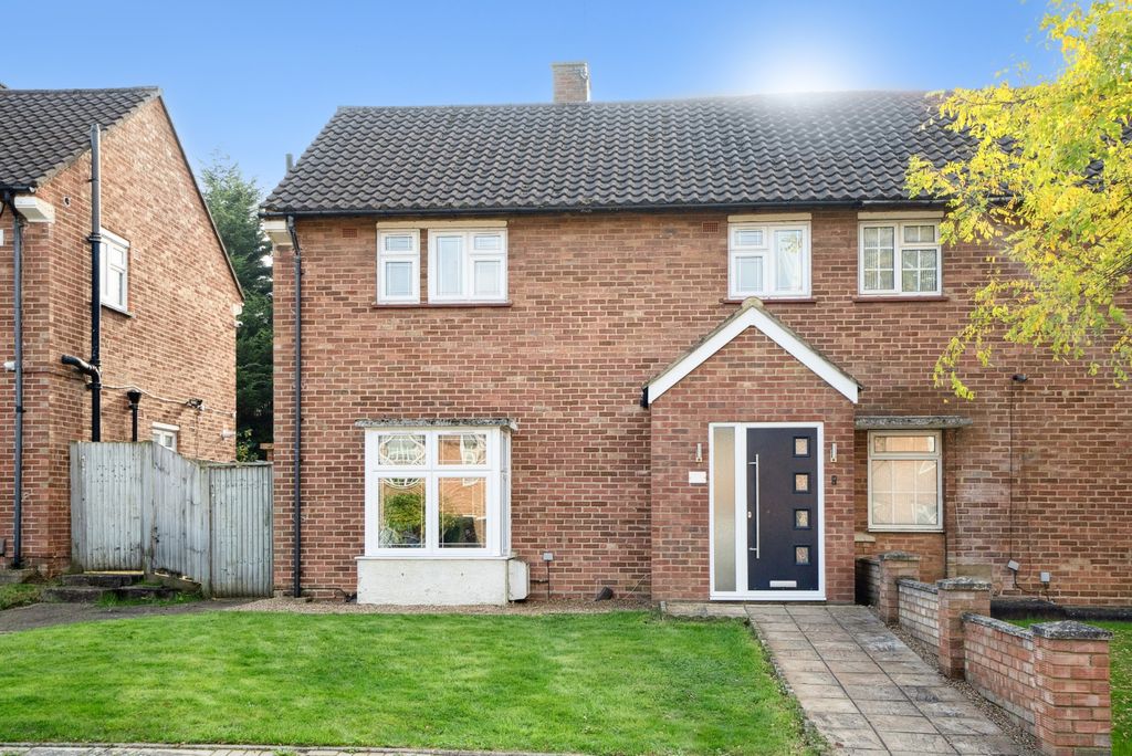 Property photo 1 of 11